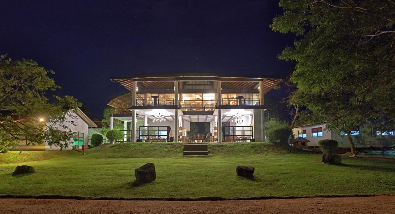 The Elephant Corridor Hotel Sigiriya Ngoại thất bức ảnh