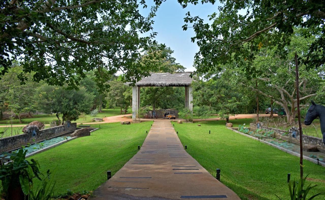 The Elephant Corridor Hotel Sigiriya Ngoại thất bức ảnh